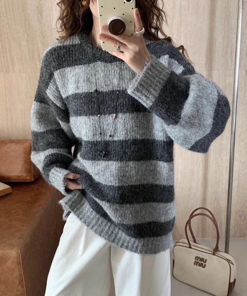 LAC-VERT（ラック・ヴェール）の「オーバーサイズボーダーニット（ニット/セーター・レディース・グレー/ブルー/ホワイト/ブラウン・FREE）」の14枚目の写真