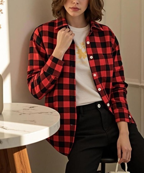 cammie(キャミー)の「チェックシャツ(シャツ/ブラウス・レディース・イエロー/ベージュ/ブラック×ホワイト/レッド・M/L)」の9枚目の写真