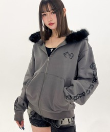OY/オーワイ』GOTHIC CROSS FAUX FUR HOODIE ZIP UP/ゴシッククロス
