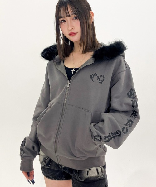 セール】『OY/オーワイ』GOTHIC CROSS FAUX FUR HOODIE ZIP UP