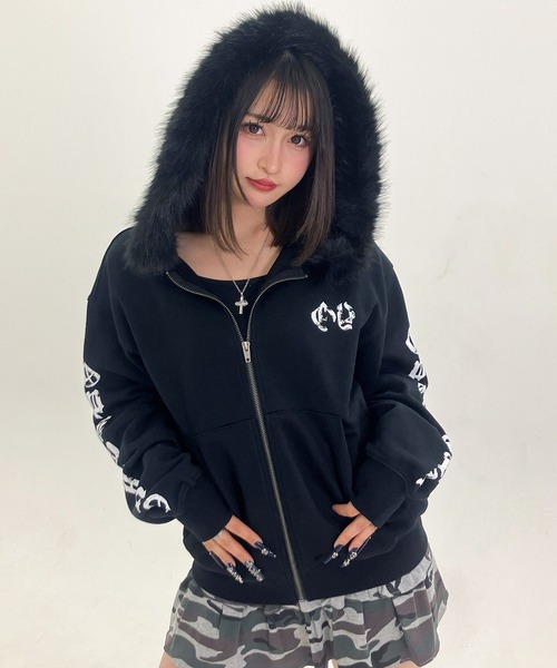 セール】『OY/オーワイ』GOTHIC CROSS FAUX FUR HOODIE ZIP UP