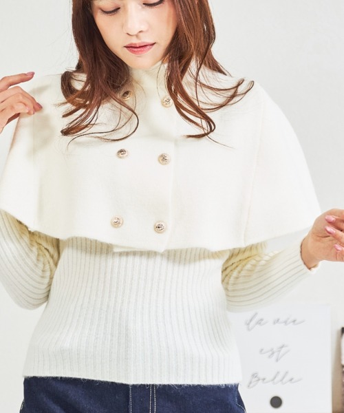 MISCH MASCH(ミッシュマッシュ)の「ZOZO限定 金ボタンケープ2wayニット(ニット/セーター・レディース・ブラウン/ホワイト・フリ-)」の1枚目の写真