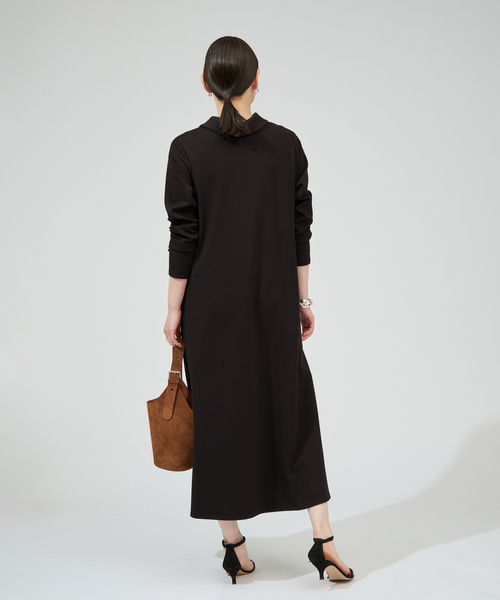 VERMEIL par iena（ヴェルメイユパーイエナ）の「《追加》2WAYロールカラーワンピース（ワンピース・レディース・ネイビー/ブラック・38/36）」の5枚目の写真