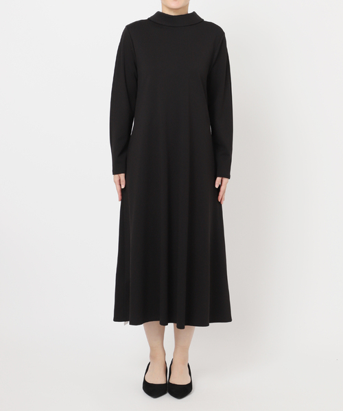 VERMEIL par iena（ヴェルメイユパーイエナ）の「《追加》2WAYロールカラーワンピース（ワンピース・レディース・ネイビー/ブラック・38/36）」の17枚目の写真