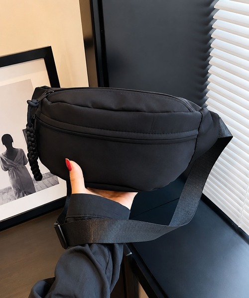 CALIFORNIA OUTFITTERS(カリフォルニア アウトフィッターズ)の「11D68-MZ シンプル ボディバッグ(ボディバッグ/ウエストポーチ・レディース・カーキ/ブラック/ホワイト・ONESIZE)」の12枚目の写真