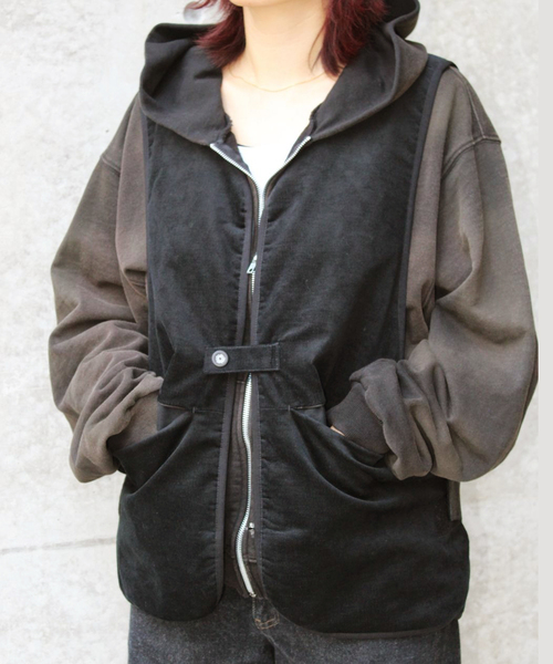 rajabrooke（ラジャブルック）の「rajabrooke / ラジャブルック CORDUROY VEST（その他アウター・メンズ・ブラック・LARGE/MEDIUM）」の11枚目の写真