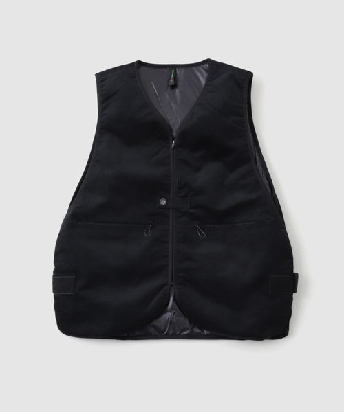 rajabrooke（ラジャブルック）の「rajabrooke / ラジャブルック CORDUROY VEST（その他アウター・メンズ・ブラック・LARGE/MEDIUM）」の7枚目の写真