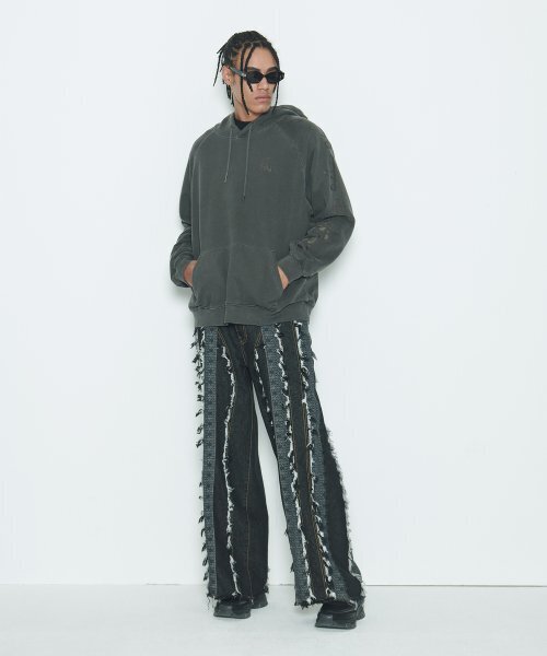 SSERPE(セルぺ)の「バラムの放浪者デニムパンツブラック(デニムパンツ・レディース・その他・SMALL/MEDIUM/LARGE)」の3枚目の写真