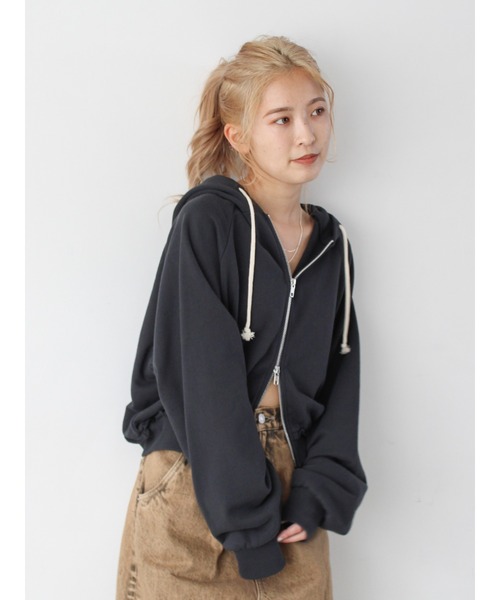 Ungrid（アングリッド）の「ダブルジップショートパーカー（パーカー・レディース・チャコールグレー/イエロー/ライトグレー・FREE）」の22枚目の写真