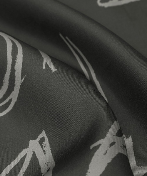 Maison Margiela(メゾンマルジェラ)の「FOULARD(バンダナ/スカーフ・レディース・その他4/その他1/その他2/その他3・UNI)」の6枚目の写真