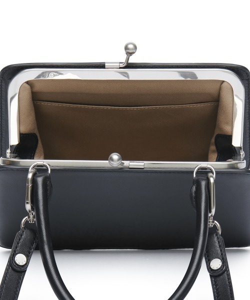clor(クロル)の「FRAME BAG MEDIUM(ハンドバッグ・レディース・ブラック/ブラック系その他/レオパード・FREE)」の14枚目の写真