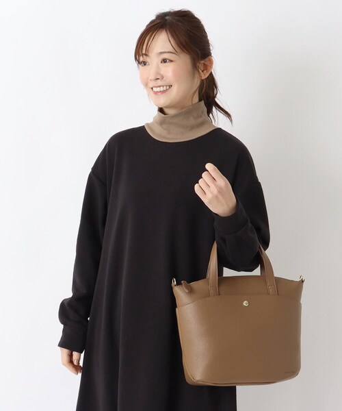 one'sterrace(ワンズテラス)の「Legato Largo 2WAY トートバッグ CURVE(トートバッグ・レディース・アイボリー系8/ベージュ系その他7/ブラック系8・99)」の18枚目の写真