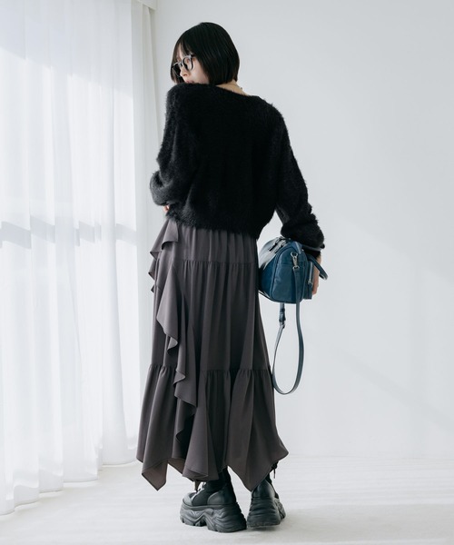 PAGEBOY（ページボーイ）の「【500mlペットボトルも入る】アウトポケットスクエアBAG（ショルダーバッグ・レディース・ブラック/チャコールグレー/ブルー・FREE）」の4枚目の写真