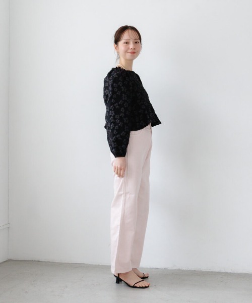 flower(フラワー)の「シャルムフラワーブラウス(シャツ/ブラウス・レディース・ホワイト/ブラック・FREE)」の14枚目の写真