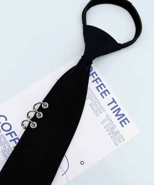 NOVESSEL（ノベセル）の「A'GEM/9 × .kom『NOVESSEL/ノベセル』ピアスネクタイ（ネクタイ・レディース・ブラック・FREE）」の3枚目の写真