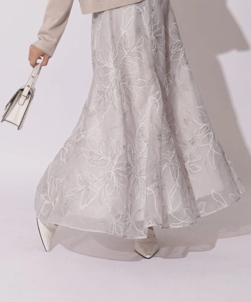 Apuweiser-riche（アプワイザーリッシェ）の「ラメ配色ニットジャケットアンサンブル（ニット/セーター・レディース・ライトイエロー/ホワイト/ピンク/ネイビー・2）」の11枚目の写真