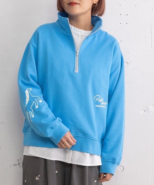 POU DOU DOU（プードゥドゥ）の「HORSE刺繍zipあき裏毛プルオーバー（スウェット・レディース・オートミール/ブルー/ネイビー・3）」の3枚目の写真