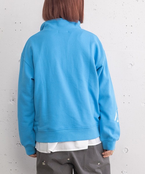 POU DOU DOU（プードゥドゥ）の「HORSE刺繍zipあき裏毛プルオーバー（スウェット・レディース・オートミール/ブルー/ネイビー・3）」の19枚目の写真