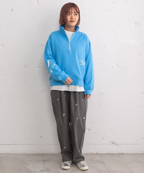 POU DOU DOU（プードゥドゥ）の「HORSE刺繍zipあき裏毛プルオーバー（スウェット・レディース・オートミール/ブルー/ネイビー・3）」の21枚目の写真