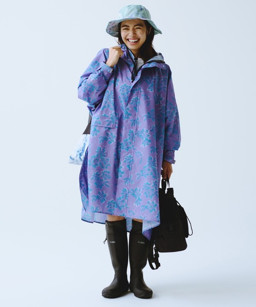 KiU（キウ）の「パッカブルレインブーツ -3RD-  収納袋付き（レインシューズ・レディース・ブラック・XX-LARGE/X-LARGE/LARGE/MEDIUM/SMALL）」の2枚目の写真