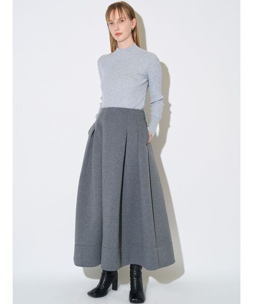 ELENDEEK（エレンディーク）の「ジャージータックフレアスカート（スカート・レディース・グレー/オフホワイト・01/02）」の7枚目の写真