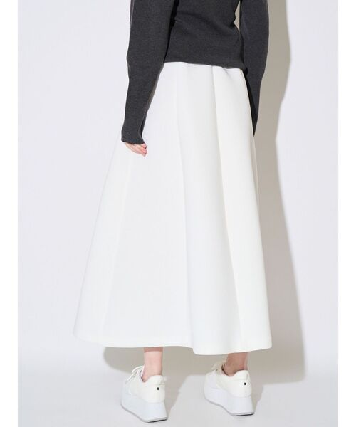 ELENDEEK（エレンディーク）の「ジャージータックフレアスカート（スカート・レディース・グレー/オフホワイト・01/02）」の11枚目の写真