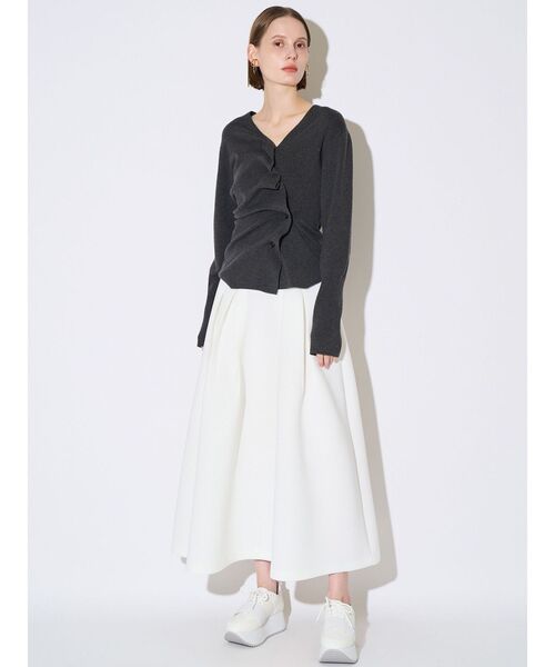 ELENDEEK（エレンディーク）の「ジャージータックフレアスカート（スカート・レディース・グレー/オフホワイト・01/02）」の13枚目の写真