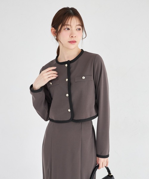 tocco closet(トッコ クローゼット)の「【ZOZO限定】コード刺繍カットジョーゼットライトジャケット ※セットアップ可能(ノーカラージャケット・レディース・グレイッシュベージュ/ブラック/チャコール・M)」の22枚目の写真