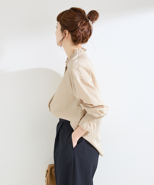 B.C STOCK(ベーセーストック)の「ウォッシャブル / フロントフリルブラウス(シャツ/ブラウス・レディース・ホワイト/サックスブルー/ベージュ・FREE)」の5枚目の写真