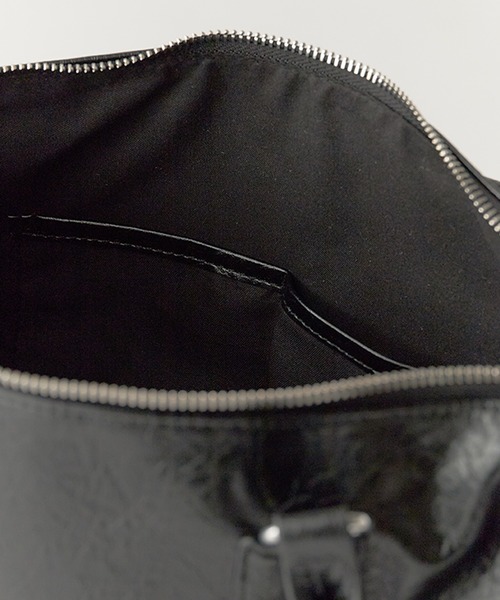 Chick(チック)の「Faux Leather 2-Way Shoulder Bag / フェイクレザー 2WAYショルダーバッグ 秋 秋服 2026年秋冬(ショルダーバッグ・レディース・シルバー/ブラック/ブラウン・FREE)」の11枚目の写真