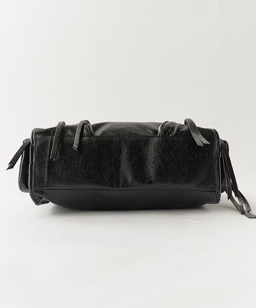Chick(チック)の「Faux Leather 2-Way Shoulder Bag / フェイクレザー 2WAYショルダーバッグ 秋 秋服 2026年秋冬(ショルダーバッグ・レディース・シルバー/ブラック/ブラウン・FREE)」の4枚目の写真
