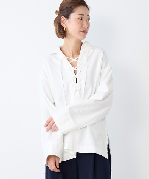 MICA&DEAL（マイカ＆ディール）の「レースアップデニムブラウス（シャツ/ブラウス・レディース・ライトブルー/ベージュ/オフホワイト・FREE）」の2枚目の写真