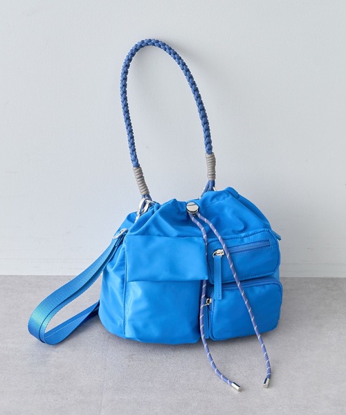 Green Parks(グリーンパークス)の「【10ポケBag】収納アドバイザー監修ショルダーバッグ(ショルダーバッグ・レディース・アイボリー/ブラック/カーキ/ブルー・FREE)」の4枚目の写真