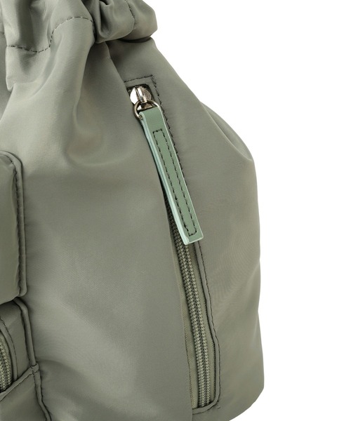 Green Parks(グリーンパークス)の「【10ポケBag】収納アドバイザー監修ショルダーバッグ(ショルダーバッグ・レディース・アイボリー/ブラック/カーキ/ブルー・FREE)」の18枚目の写真