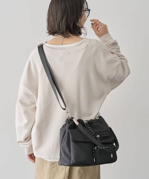 Green Parks(グリーンパークス)の「【10ポケBag】収納アドバイザー監修ショルダーバッグ(ショルダーバッグ・レディース・アイボリー/ブラック/カーキ/ブルー・FREE)」の7枚目の写真