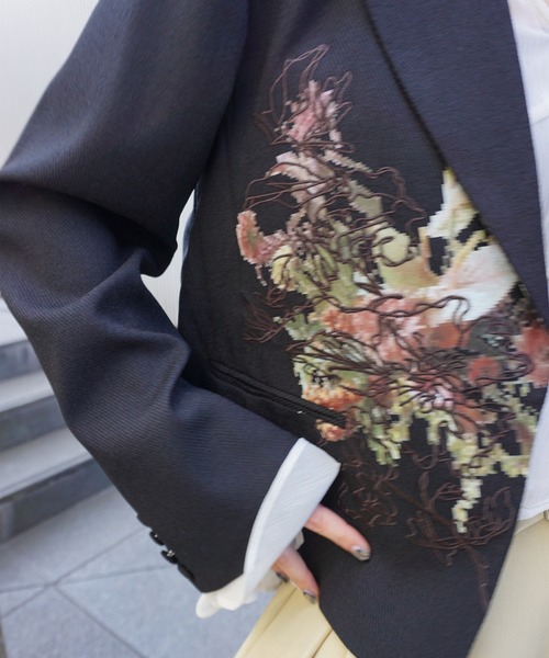 PIXEL FLOWER PRINT SHORT JACKET（テーラードジャケット）｜Ameri