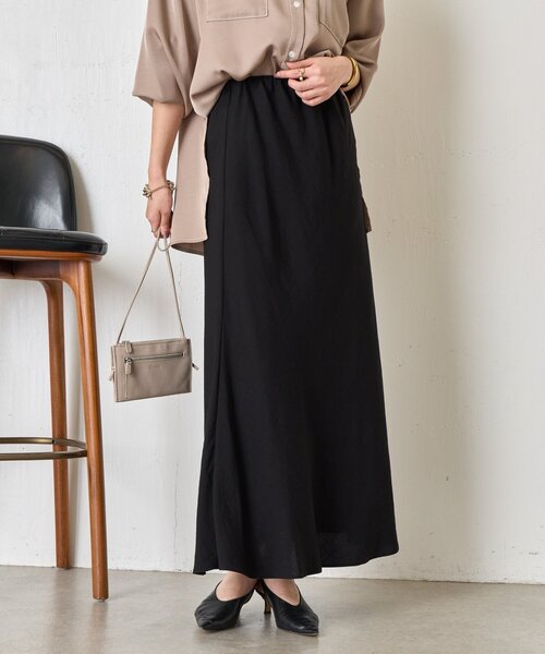 Jena espace merveilleux（ジェナ　エスパスメルヴェイユ）の「【軽やかロング】レーヨンナイロンロングスカート（スカート・レディース・ブラック/アイボリー/グレー・FREE）」の2枚目の写真