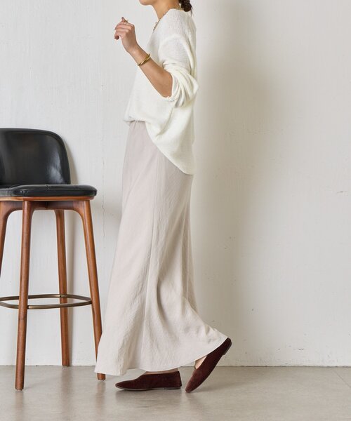 Jena espace merveilleux（ジェナ　エスパスメルヴェイユ）の「【軽やかロング】レーヨンナイロンロングスカート（スカート・レディース・ブラック/アイボリー/グレー・FREE）」の7枚目の写真