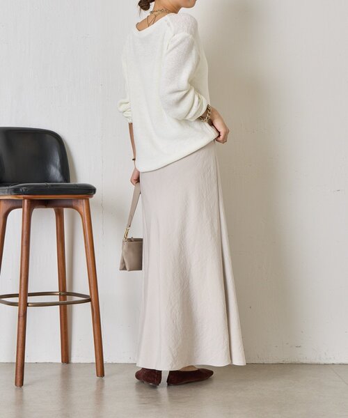 Jena espace merveilleux（ジェナ　エスパスメルヴェイユ）の「【軽やかロング】レーヨンナイロンロングスカート（スカート・レディース・ブラック/アイボリー/グレー・FREE）」の9枚目の写真