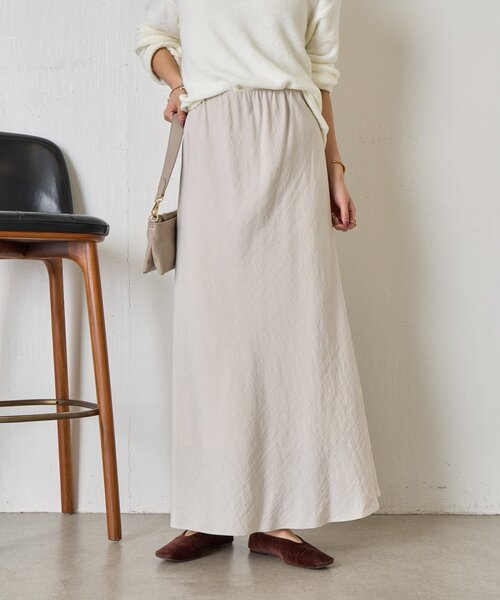 Jena espace merveilleux（ジェナ　エスパスメルヴェイユ）の「【軽やかロング】レーヨンナイロンロングスカート（スカート・レディース・ブラック/アイボリー/グレー・FREE）」の13枚目の写真