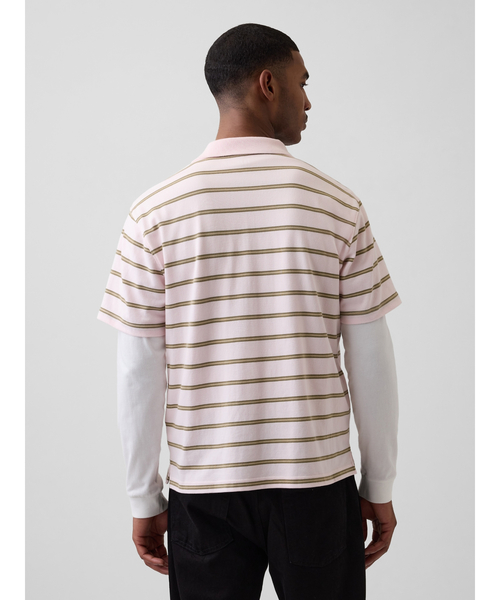 GAP（ギャップ）の「リラックスフィット ピケ クロップド ポロシャツ（ポロシャツ・メンズ・ブラック/チャコールグレー/ブルー/ネイビー/ホワイト/ピンク・XL/L/M/S/XS）」の16枚目の写真