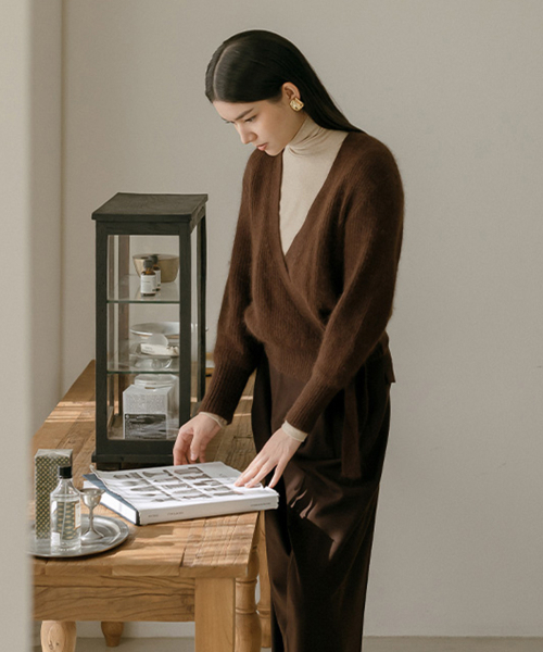 MAYVERU(メイバーユー)の「Lenna wool turtleneck t-shirt _ Beige(Tシャツ/カットソー・レディース・その他・FREE)」の5枚目の写真