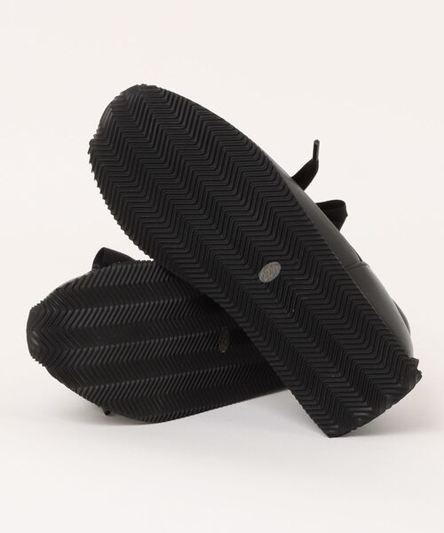 UnReef(アンリーフ)の「ファットシューレーススニーカー(スニーカー・レディース・ブラック・22.5cm/23.0cm/23.5cm/24.0cm/24.5cm)」の3枚目の写真