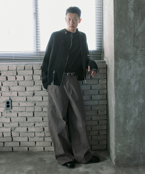 P.IN.O(ピインオ)の「ウールハイネック レイヤードニット ジップアップ - ブラック(カーディガン/ボレロ・メンズ・その他・MEDIUM/LARGE)」の5枚目の写真