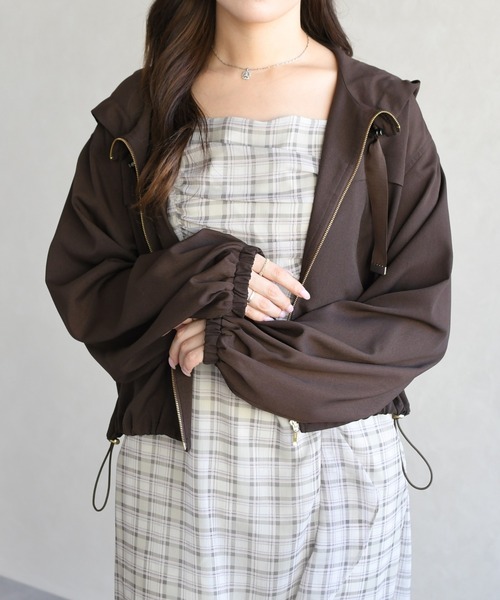 31 Sons de mode（トランテアン　ソン　ドゥ　モード）の「2026春夏新作 フードシアーブルゾン（ブルゾン・レディース・オフホワイト/ピンク/ブラウン・ﾌﾘ-）」の14枚目の写真