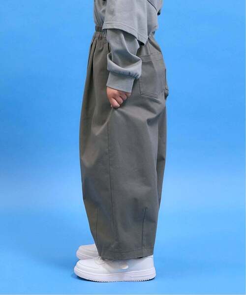 b・ROOM（ビールーム）の「ボリュームバルーンパンツ【MNCM】（その他パンツ・キッズ・チャコール/ベージュ/ブラック/カーキ/アイボリー・150cm/120cm/130cm/140cm/110cm）」の18枚目の写真