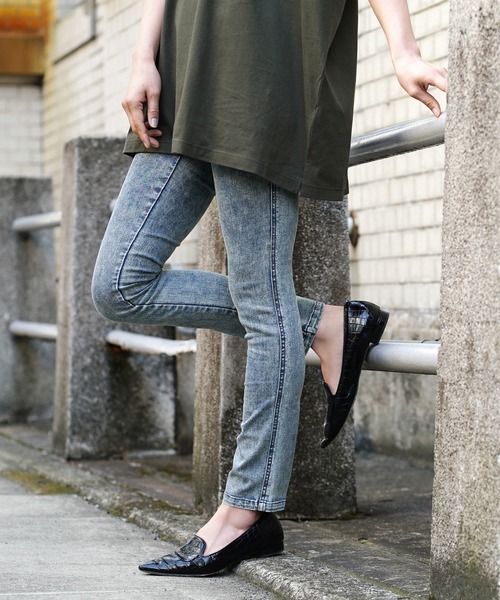 zootie(ズーティー)の「エアパンツ(その他パンツ・レディース・ブラック系その他/ホワイト×ブラック/ブラック×グリーン/オリーブ/ライトブルー/ブラック/グレー系その他/アイボリー/ブラック系その他2/ブラック×グレー/ネイビー/インディゴブルー/ライトインディゴブルー/チャコール/ベージュ/ダークベージュ/ケミカルウォッシュ/ホワイト系その他・S/M/L/S1/M1/L1/LL1/LL)」の18枚目の写真