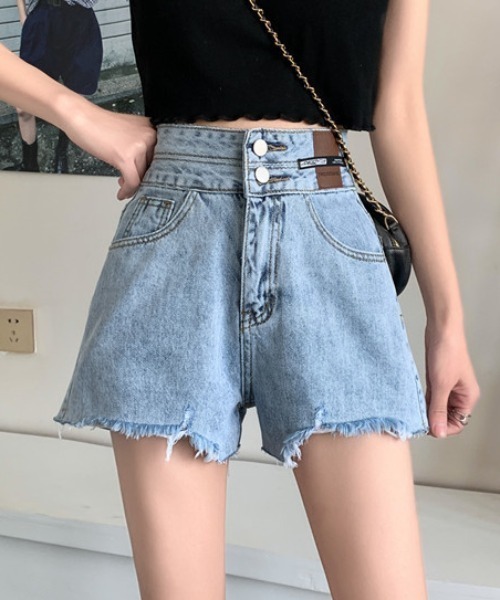 Teem Store（チームストア）の「ダブルボタンダメージ加工ショートパンツ（デニムパンツ・レディース・ブルー/ブラック・L/M）」の12枚目の写真