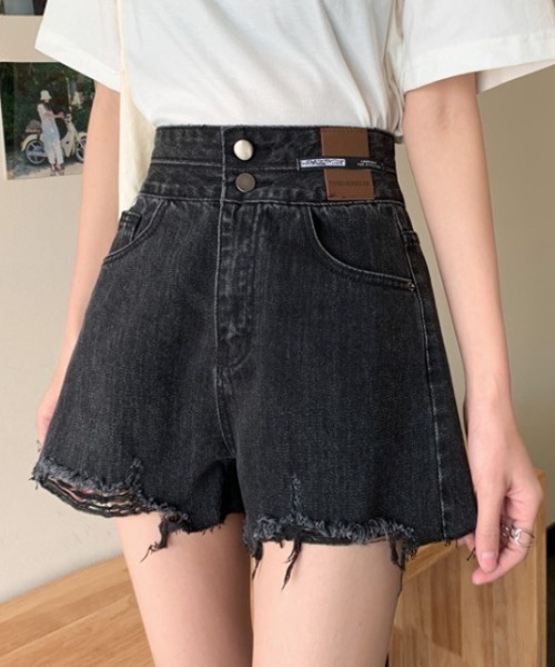 Teem Store（チームストア）の「ダブルボタンダメージ加工ショートパンツ（デニムパンツ・レディース・ブルー/ブラック・L/M）」の8枚目の写真