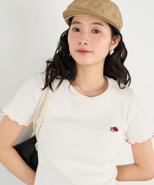 FREAK'S STORE(フリークスストア)の「FRUIT OF THE LOOM × FREAK'S STORE/フルーツオブザルーム 別注 配色メロー リブ半袖Tシャツ(Tシャツ/カットソー・レディース・レモンイエロー/オフホワイト/チャコールグレー/ネイビー/ピンク系その他・フリ-)」の12枚目の写真